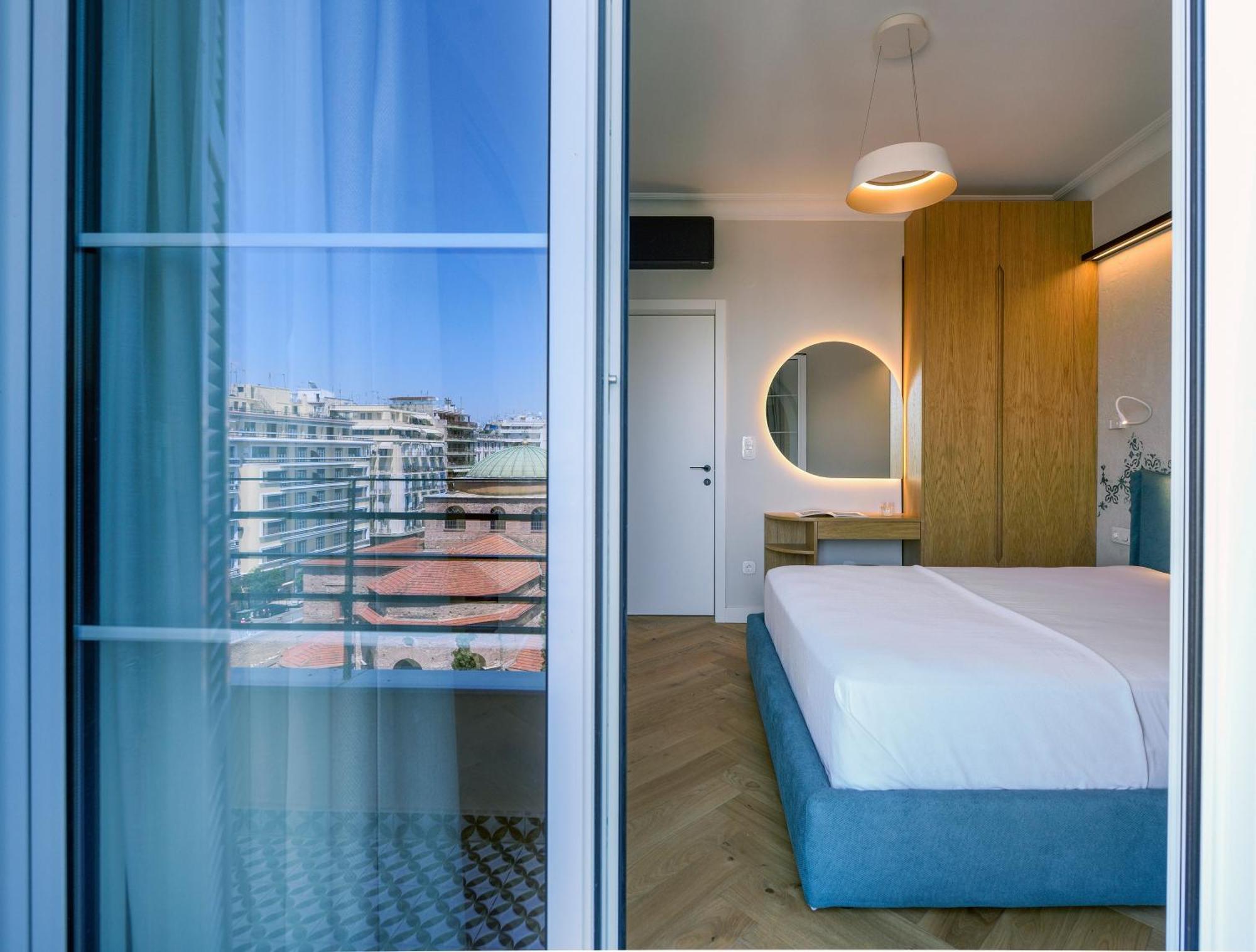 Queen Apartment Thessaloniki By Luxlikehome Selanik Dış mekan fotoğraf