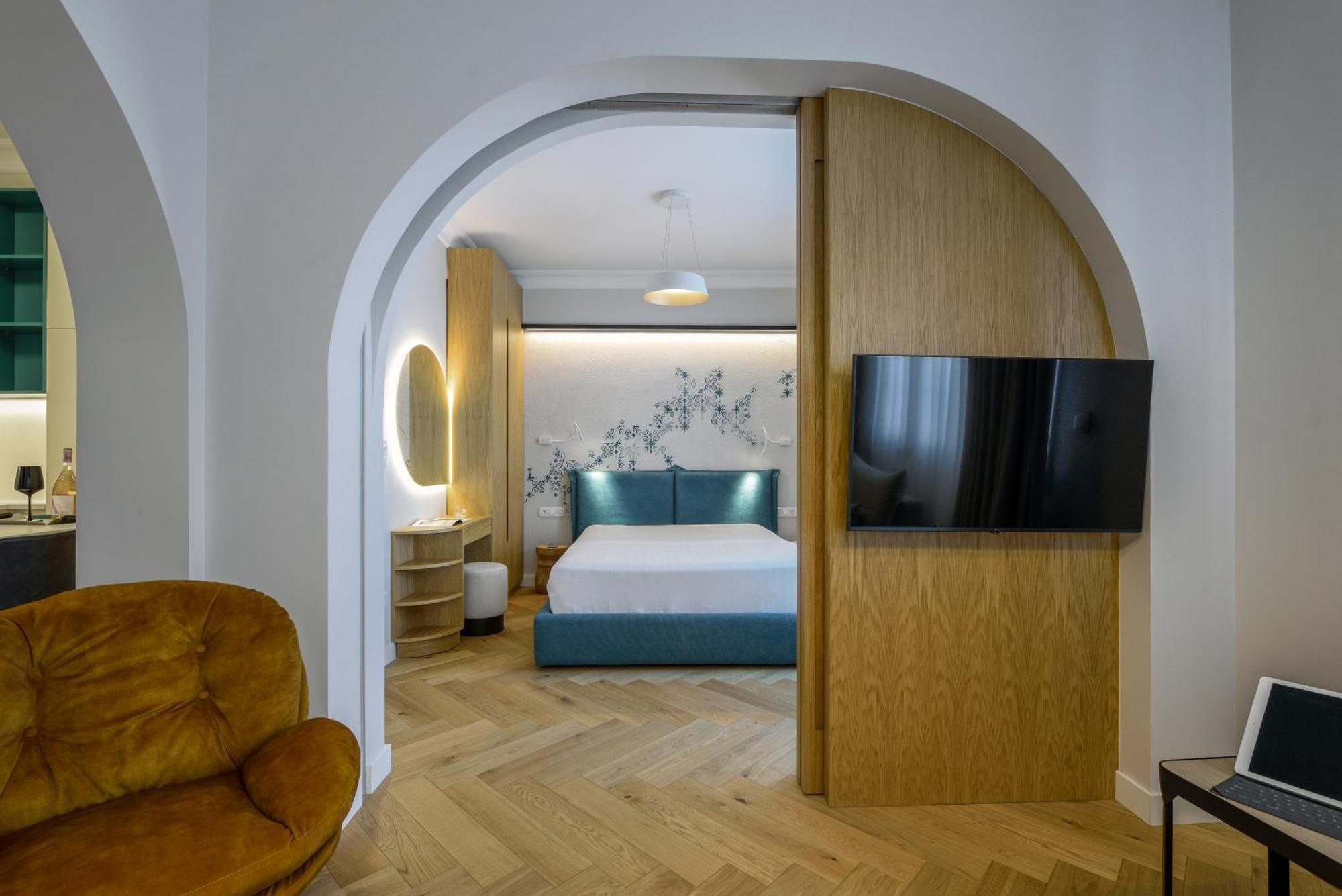 Queen Apartment Thessaloniki By Luxlikehome Selanik Dış mekan fotoğraf