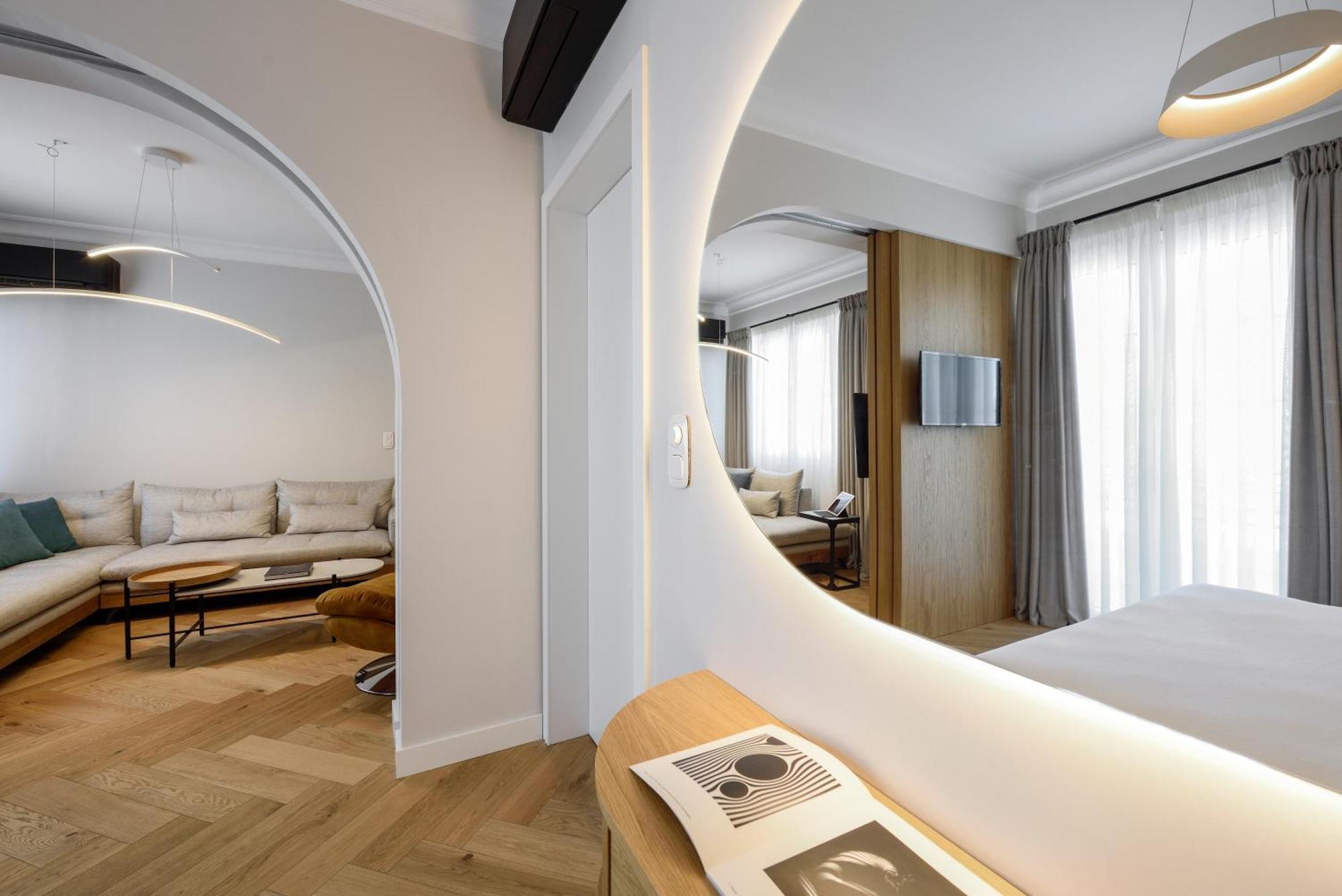 Queen Apartment Thessaloniki By Luxlikehome Selanik Dış mekan fotoğraf